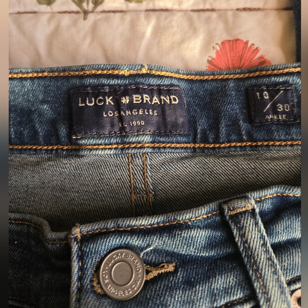 Womens Lucky Brand ankel blue jeans size  10 - Picture 6 of 9